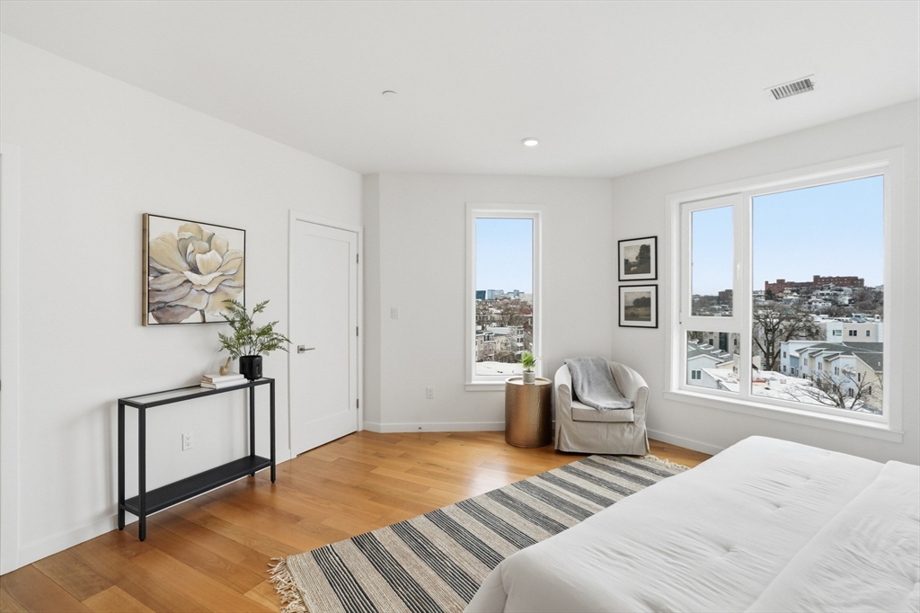 267 Old Colony AVE #606, Boston, MA Photo #18