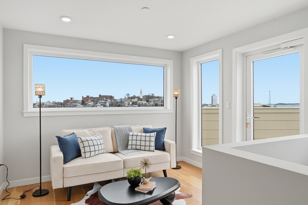 267 Old Colony AVE #606, Boston, MA Photo #12