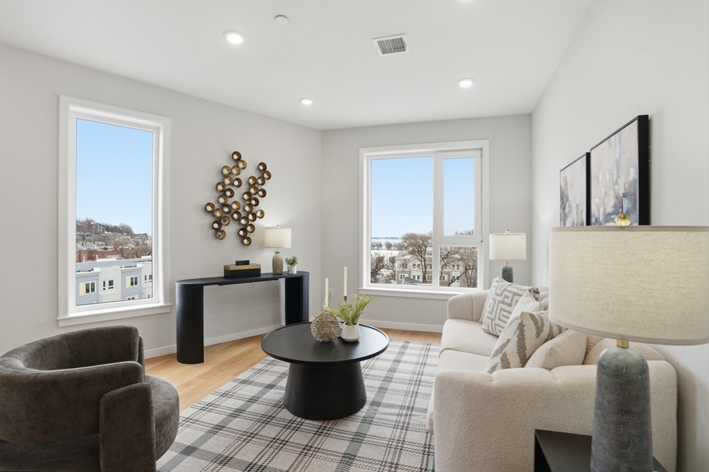 267 Old Colony AVE #606, Boston, MA Photo #8