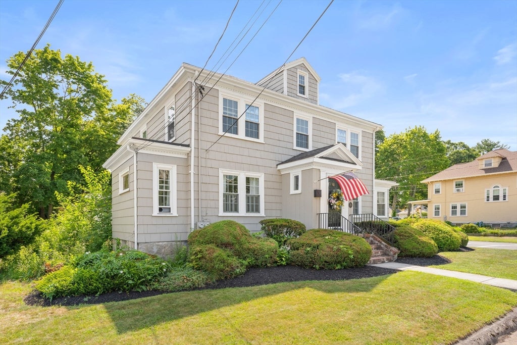 76 Morse Ave