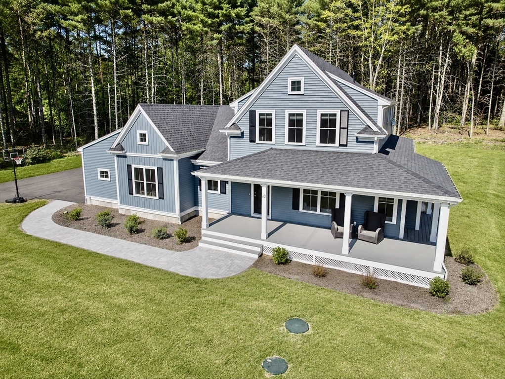 10 Homes Ave, Franklin, MA Photo #1