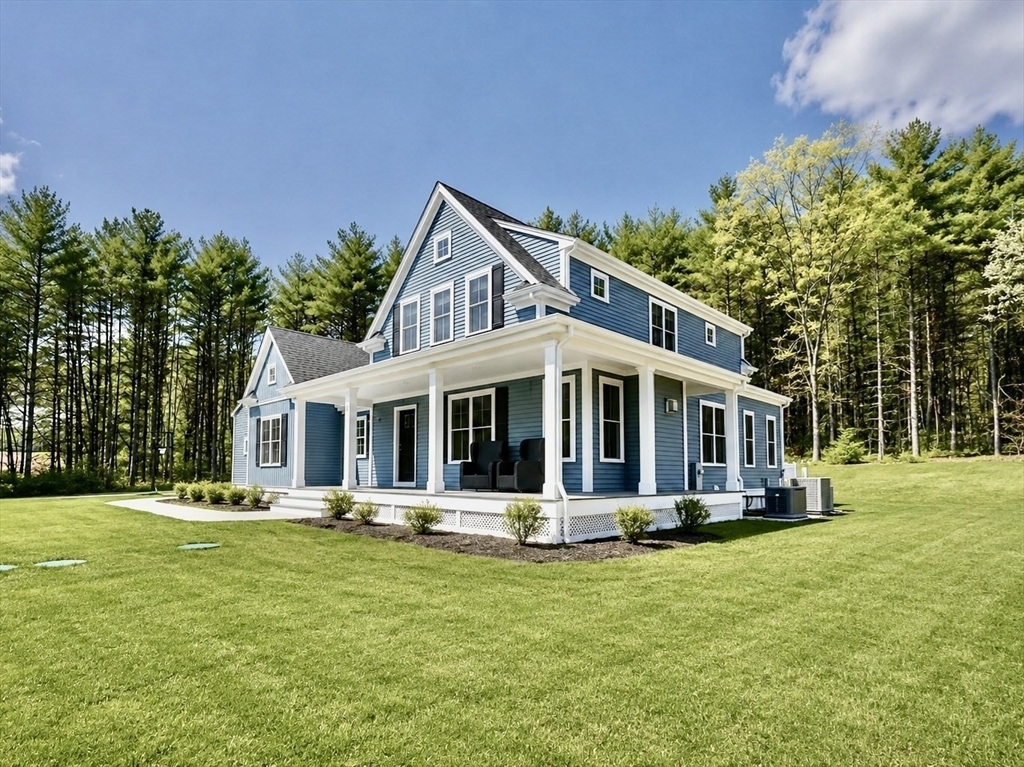 10 Homes Ave, Franklin, MA Photo #2
