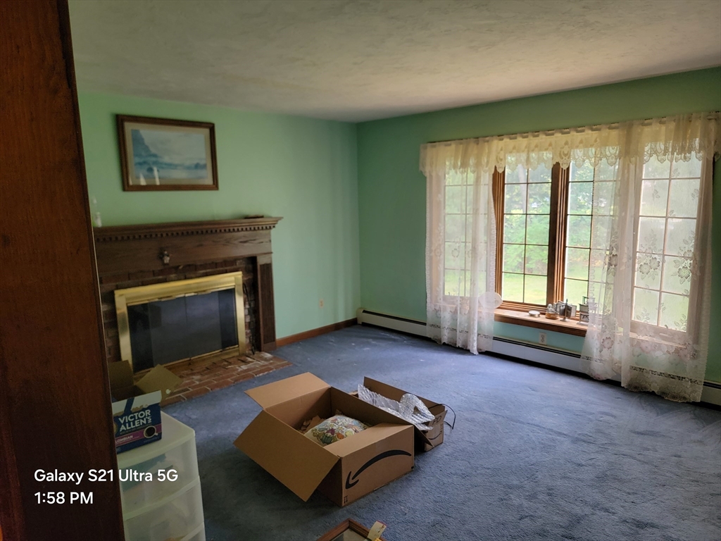 12 Alder St