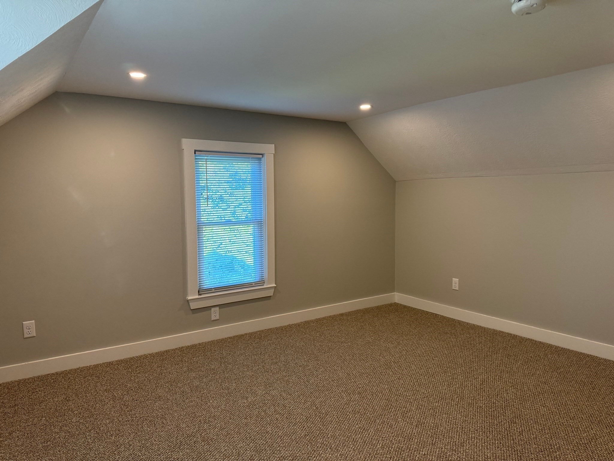301 Central St, Hudson, MA Photo #16