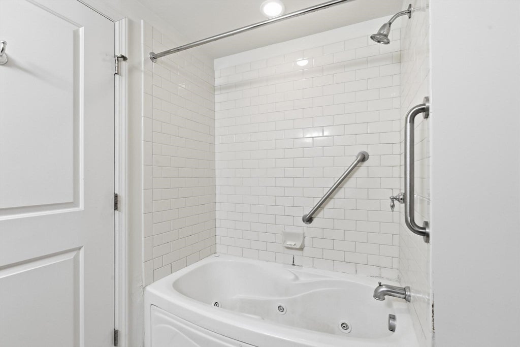 250 Main St #108B, Hudson, MA, 250 Main St #108B, Hudson, MA Photo #30