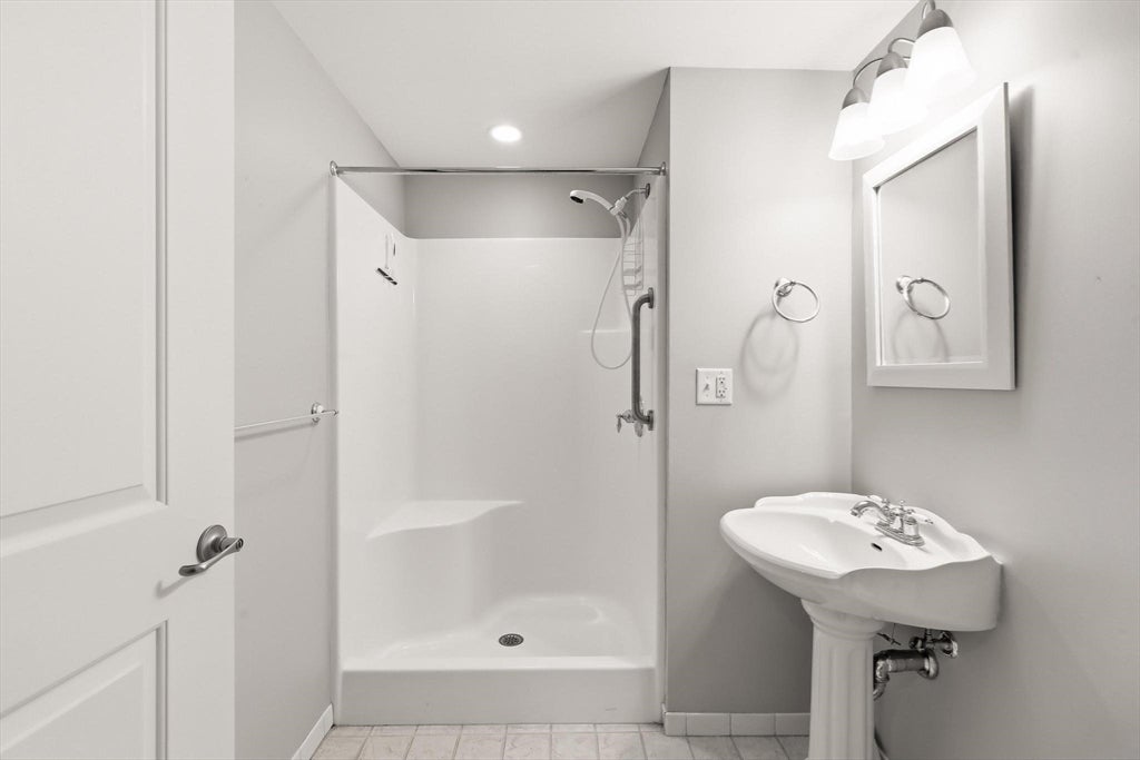250 Main St #108B, Hudson, MA, 250 Main St #108B, Hudson, MA Photo #29