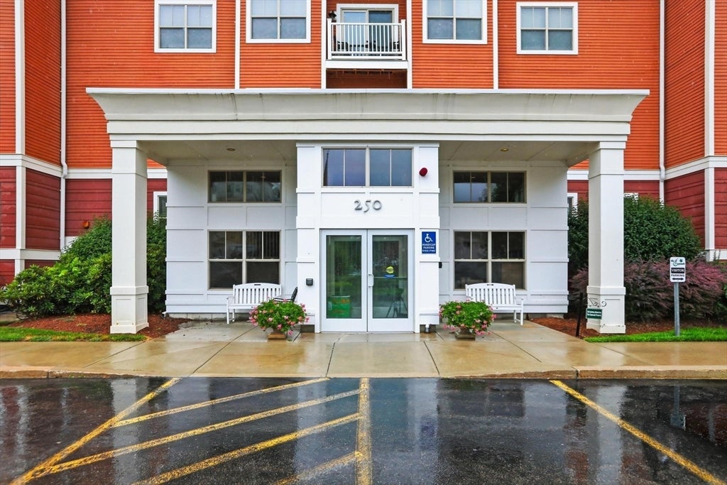 250 Main St. 108B