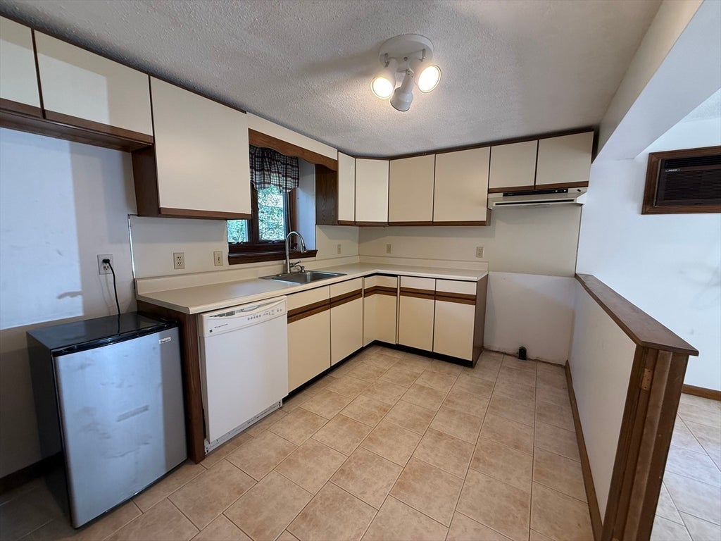 9 Brookdale Circle, Billerica, MA Photo #20