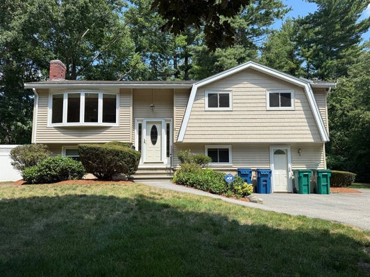 9 BROOKDALE CIR, BILLERICA, MA 01821 - Image 1463caeb7ad1dcd7d126eeb9baa1cf80/2138260648