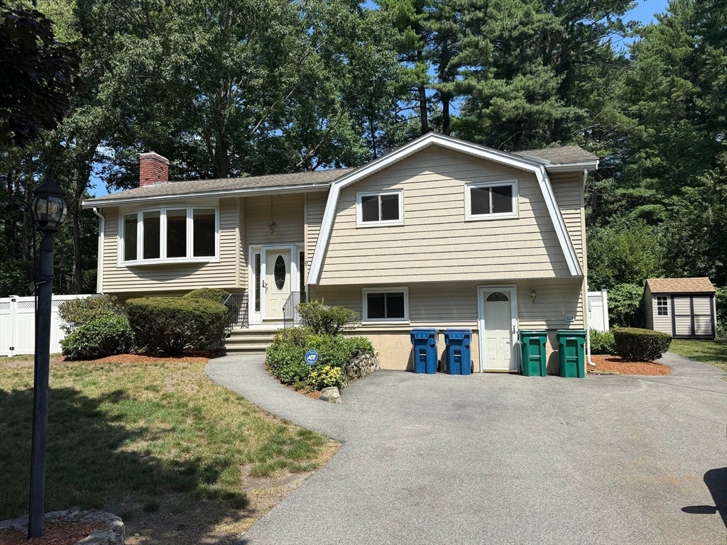 9 Brookdale Circle, Billerica, MA Photo #3