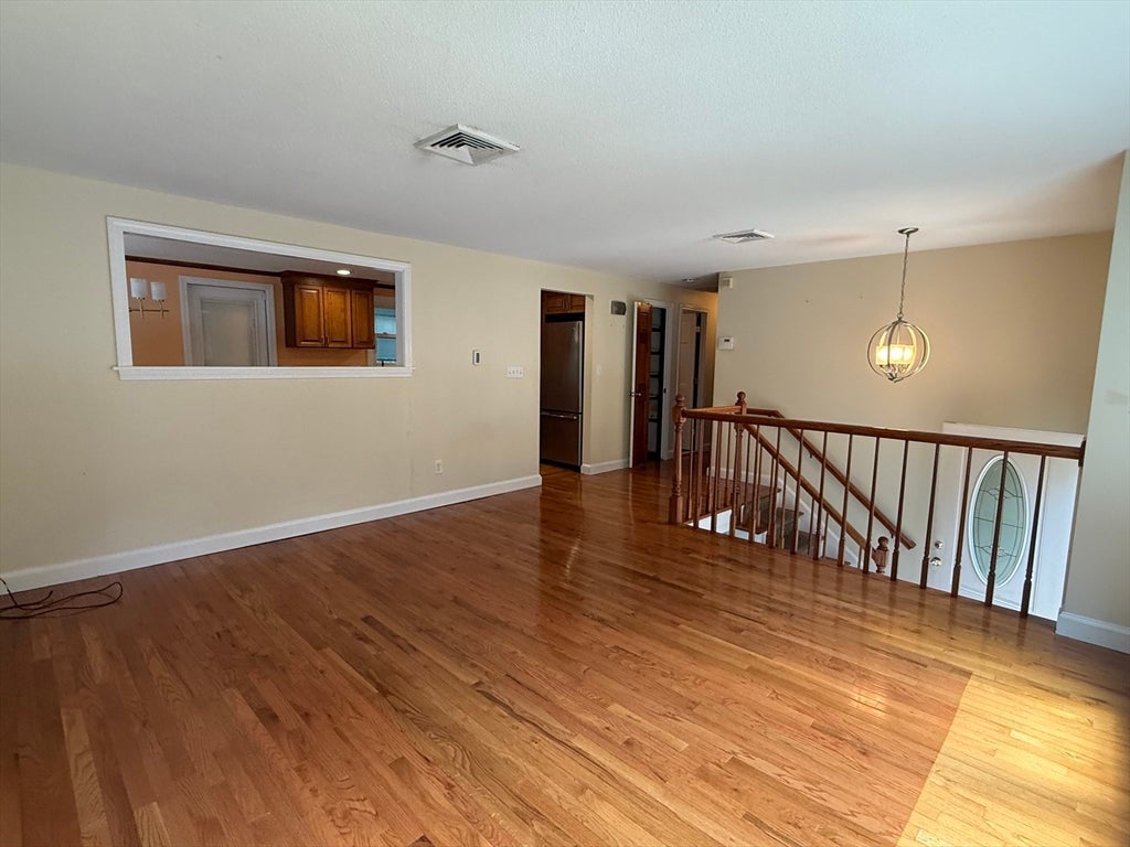 9 Brookdale Circle, Billerica, MA Photo #7