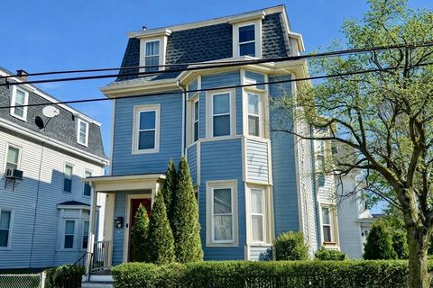 Photo of 16 Lincoln Street #1, Somerville, MA 02145 (MLS # 73479213)
