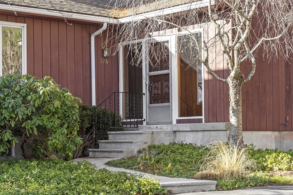 176 Old Billerica Rd