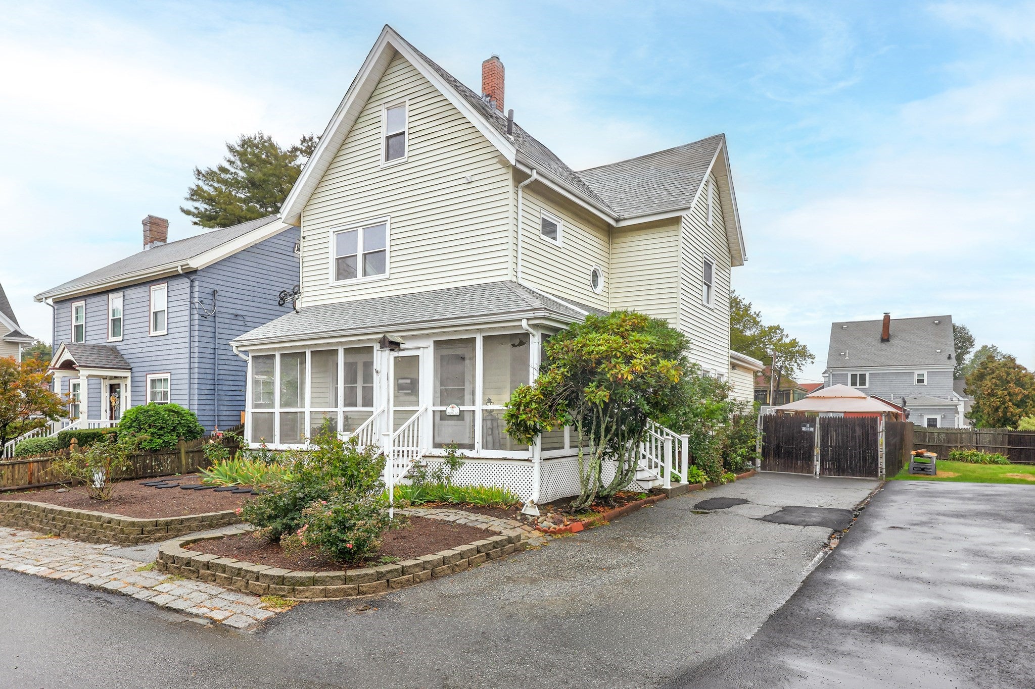 16 North Ave, Winthrop, MA Photo #1