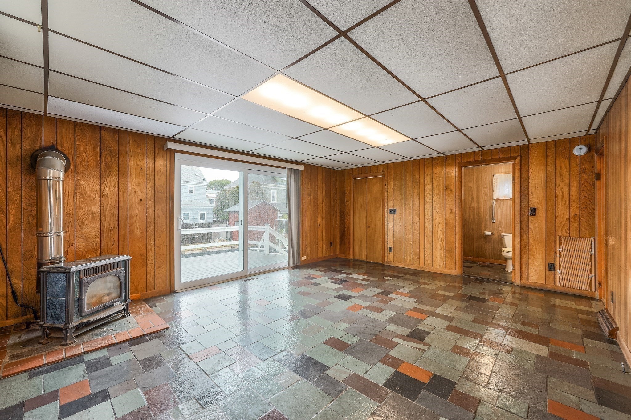 16 North Ave, Winthrop, MA Photo #11