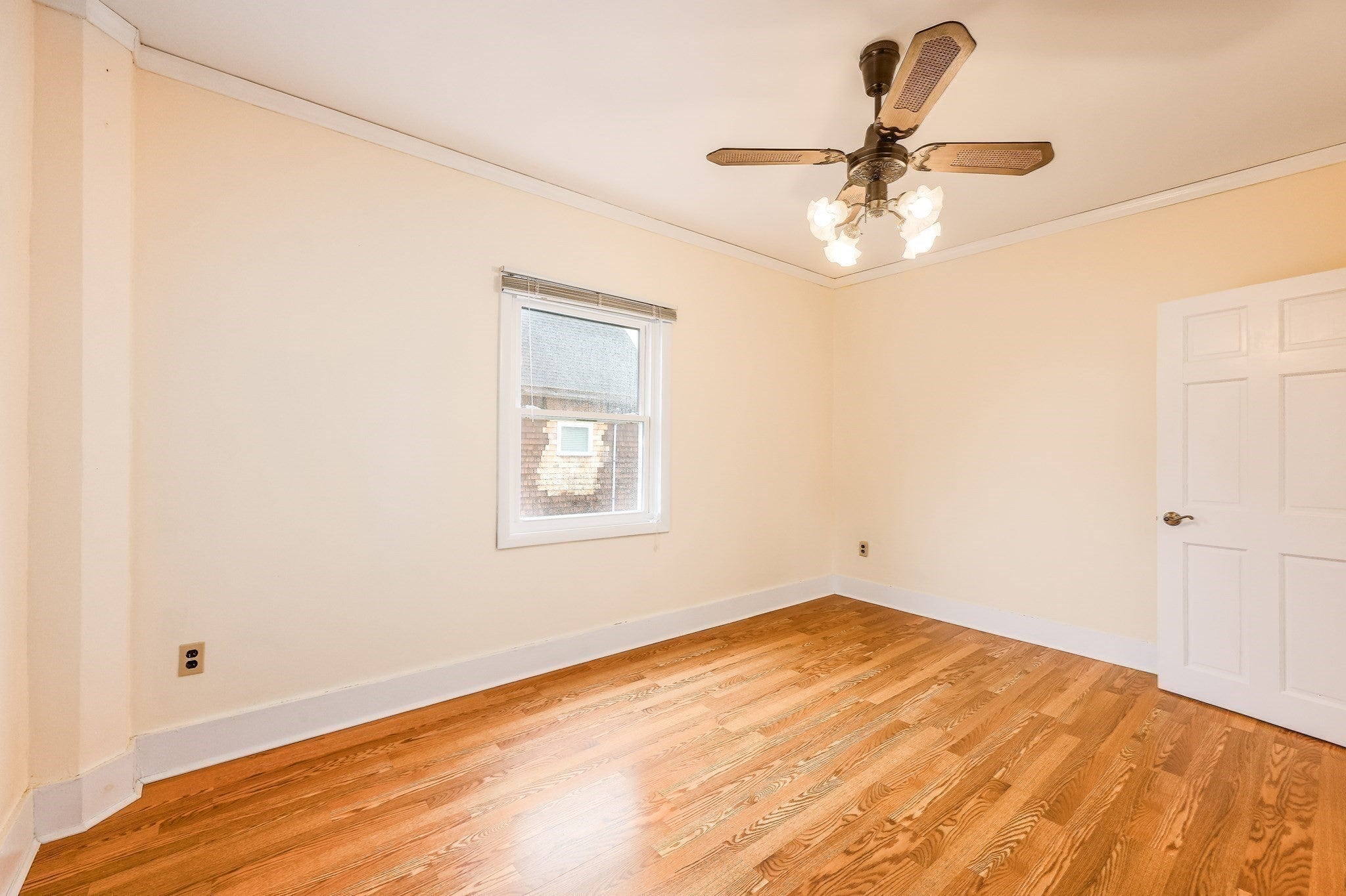 16 North Ave, Winthrop, MA Photo #20