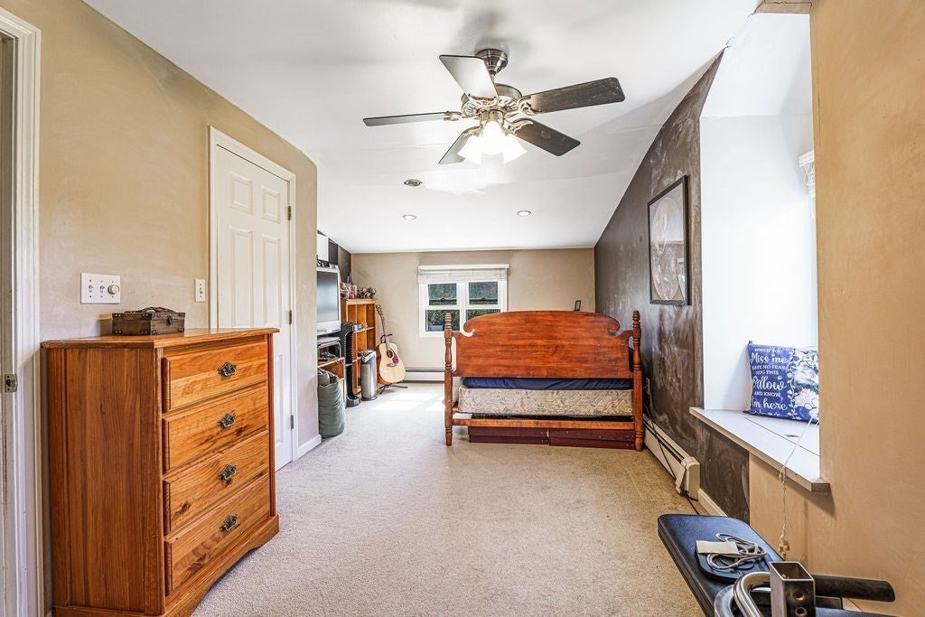 25 Lamoureux Blvd, North Smithfield, RI Photo #22
