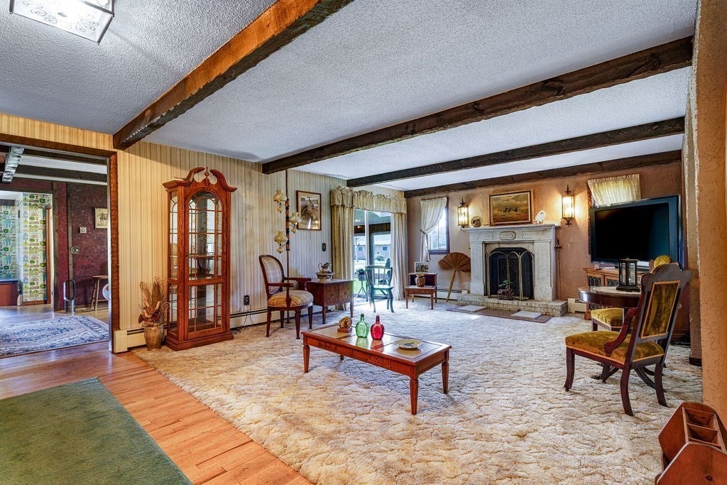 25 Lamoureux Blvd, North Smithfield, RI Photo #11