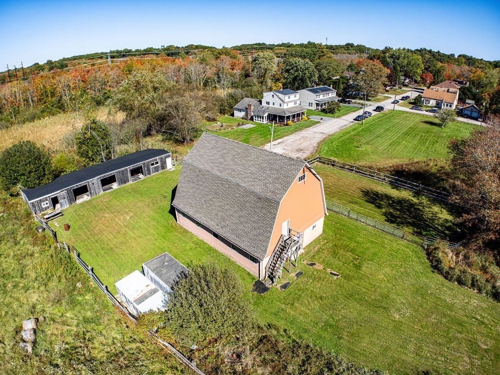 25 Lamoureux Blvd, North Smithfield, RI Photo #37