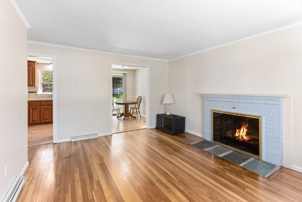 15 Phillip Dr