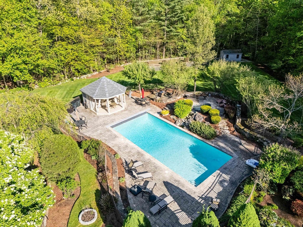 23 Darlene Dr