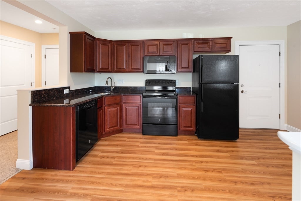 245 Willard Street #3, Quincy, MA Photo #4