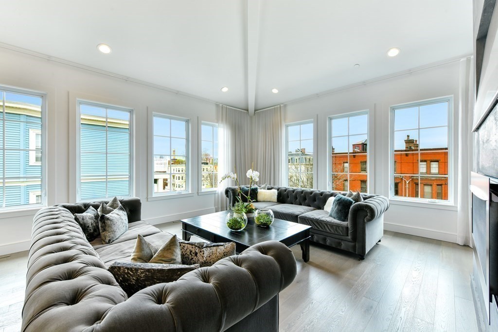 945 East Broadway 7