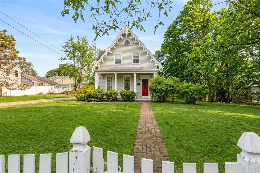 59 Cottage St, Hingham, MA, 59 Cottage St, Hingham, MA Photo #1