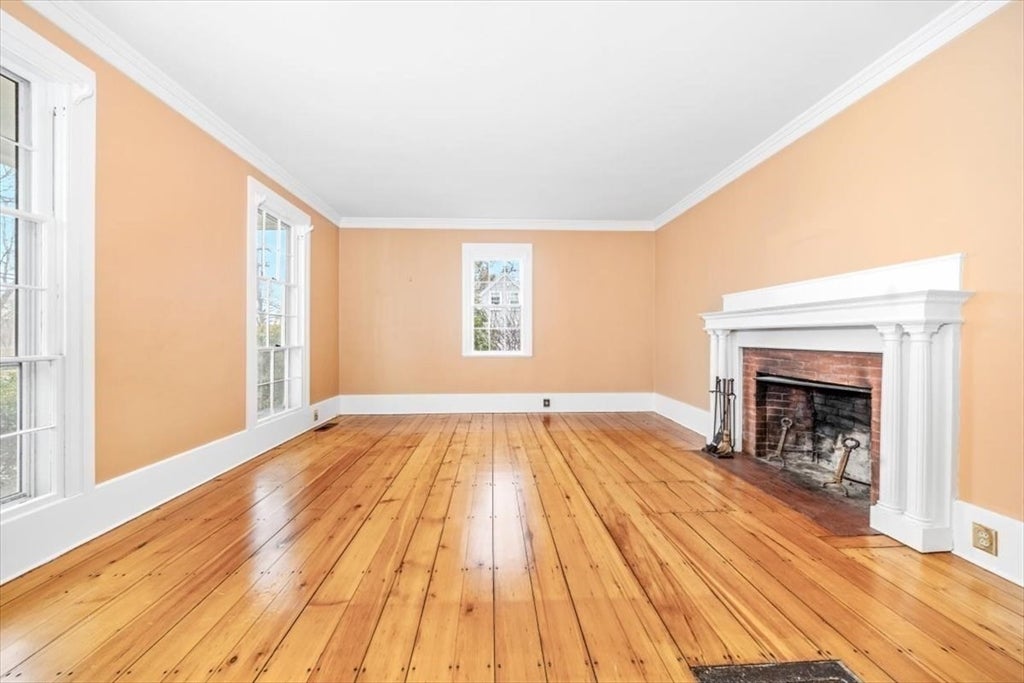 59 Cottage St, Hingham, MA, 59 Cottage St, Hingham, MA Photo #17