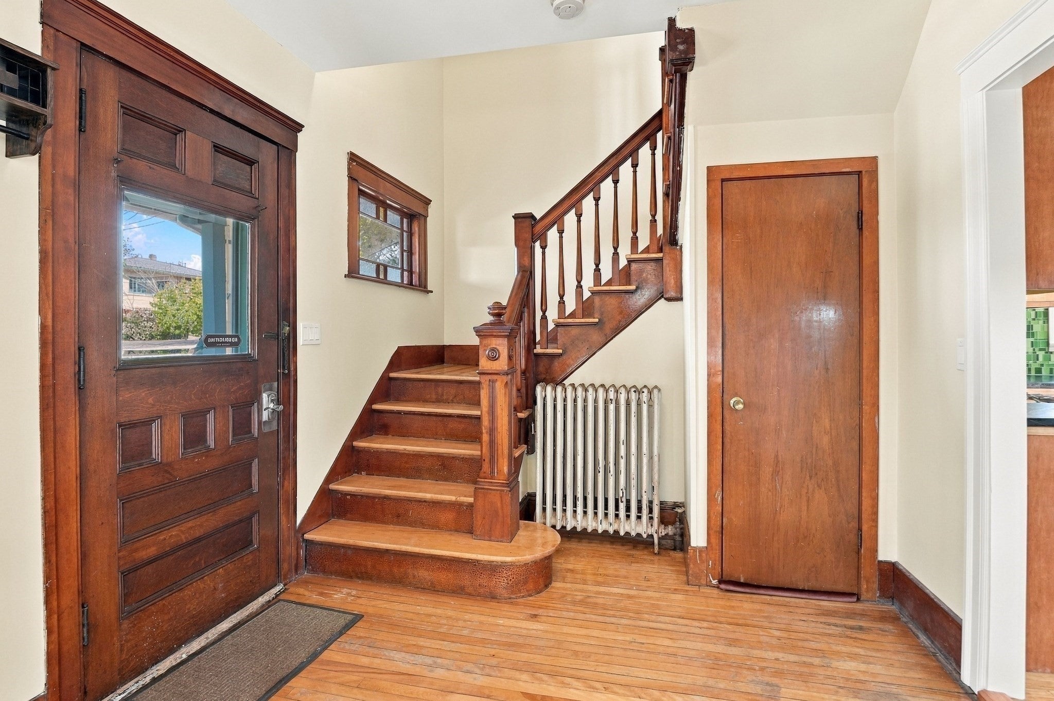 3 Cutting Avenue, Worcester, MA Photo #16