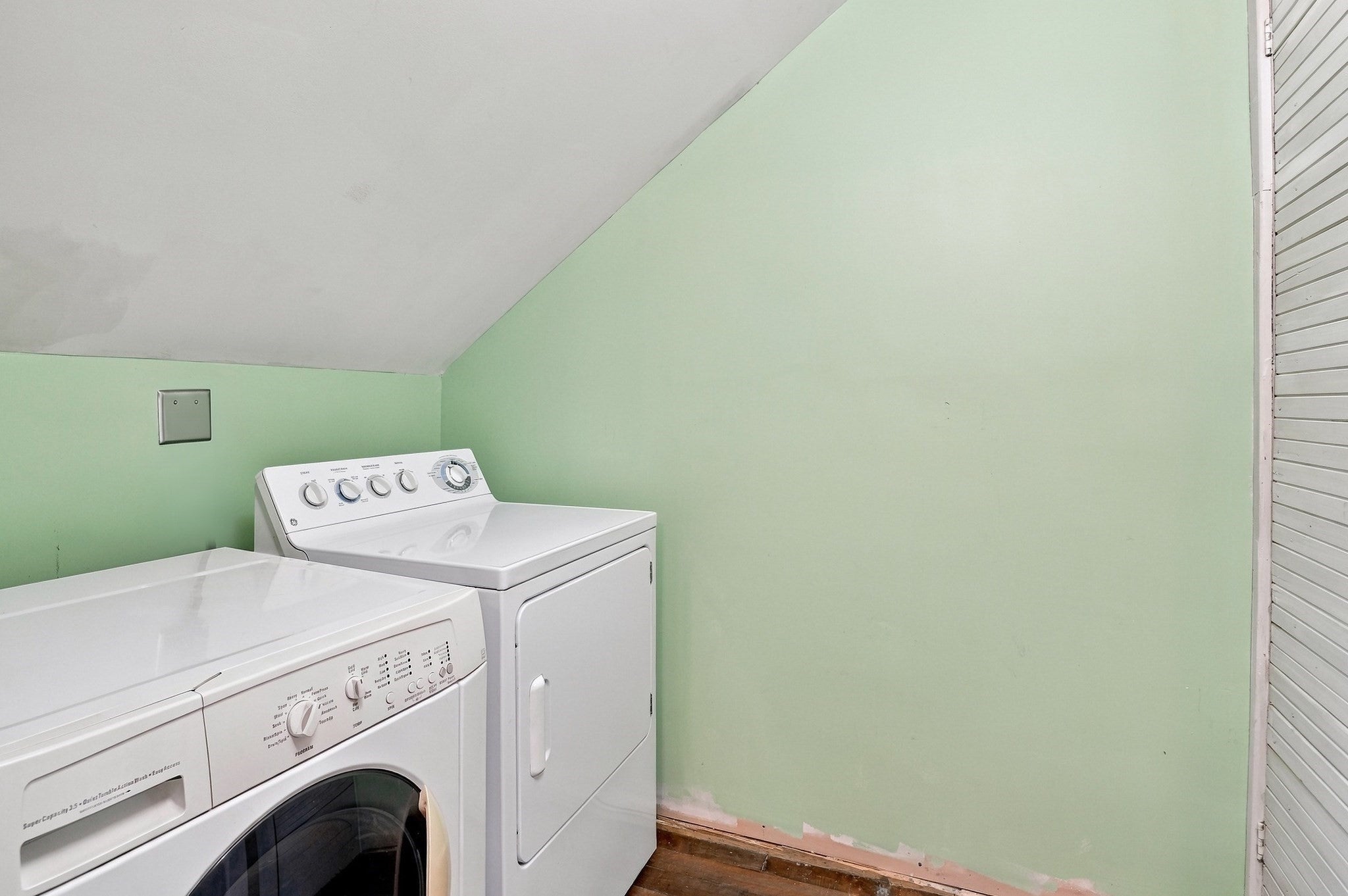 3 Cutting Avenue, Worcester, MA Photo #27
