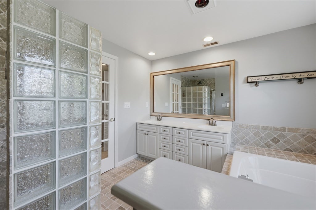 5 Knights Lane, Newburyport, MA, 5 Knights Lane, Newburyport, MA Photo #22