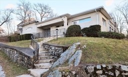 3-7 Altamont Rd