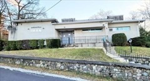 3-7 Altamont Rd Quincy MA 02169