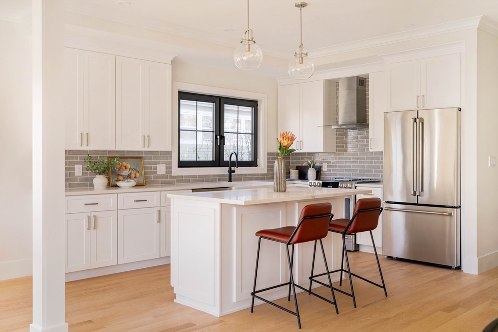 38 Maplewood St 38