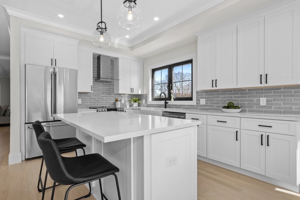 38 Maplewood St 38