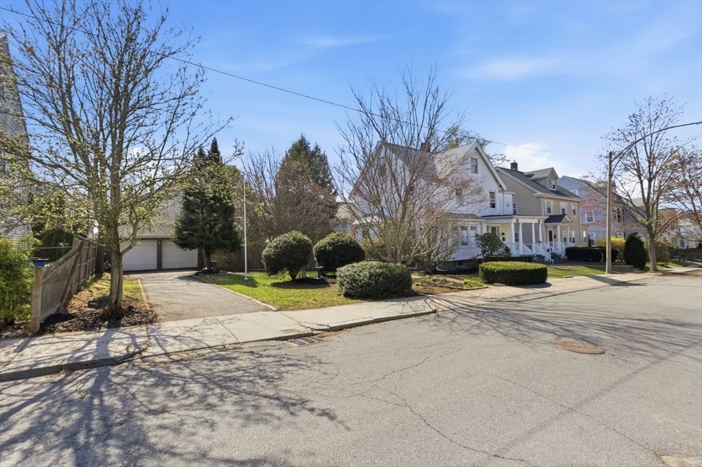 Photo of 188 Maple St, Boston, MA 02132 (MLS # 73503417)