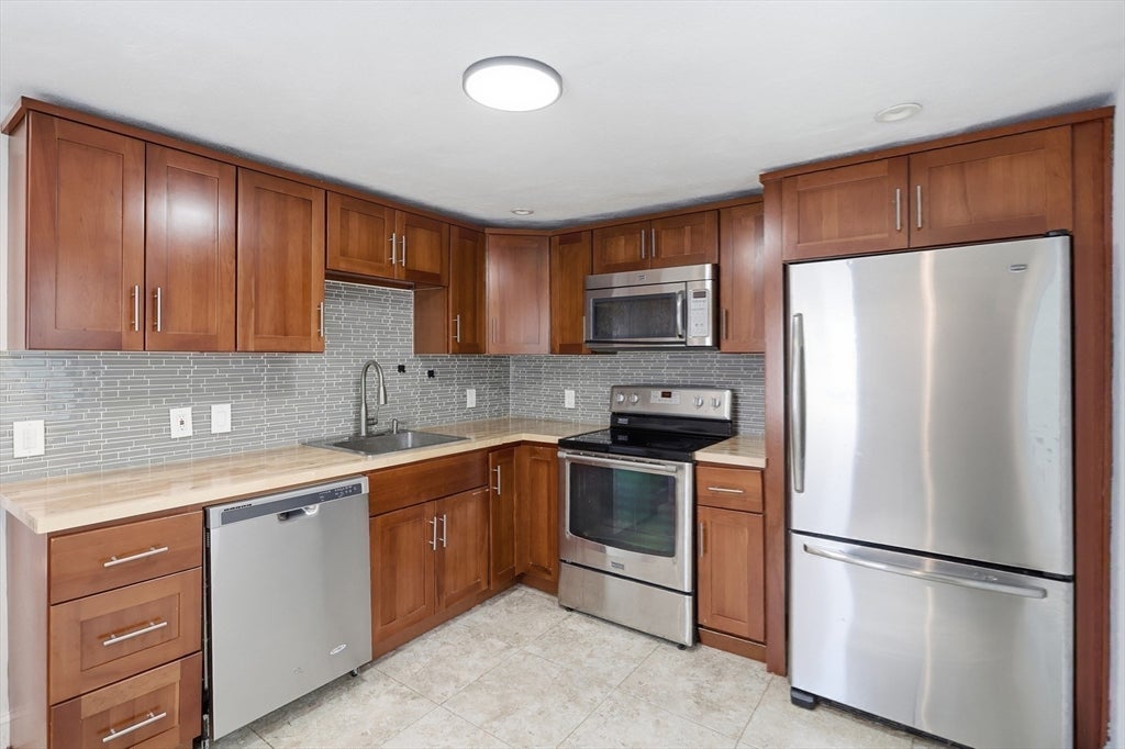 1896 Washington St #2, Walpole, MA, 1896 Washington St #2, Walpole, MA Photo #9