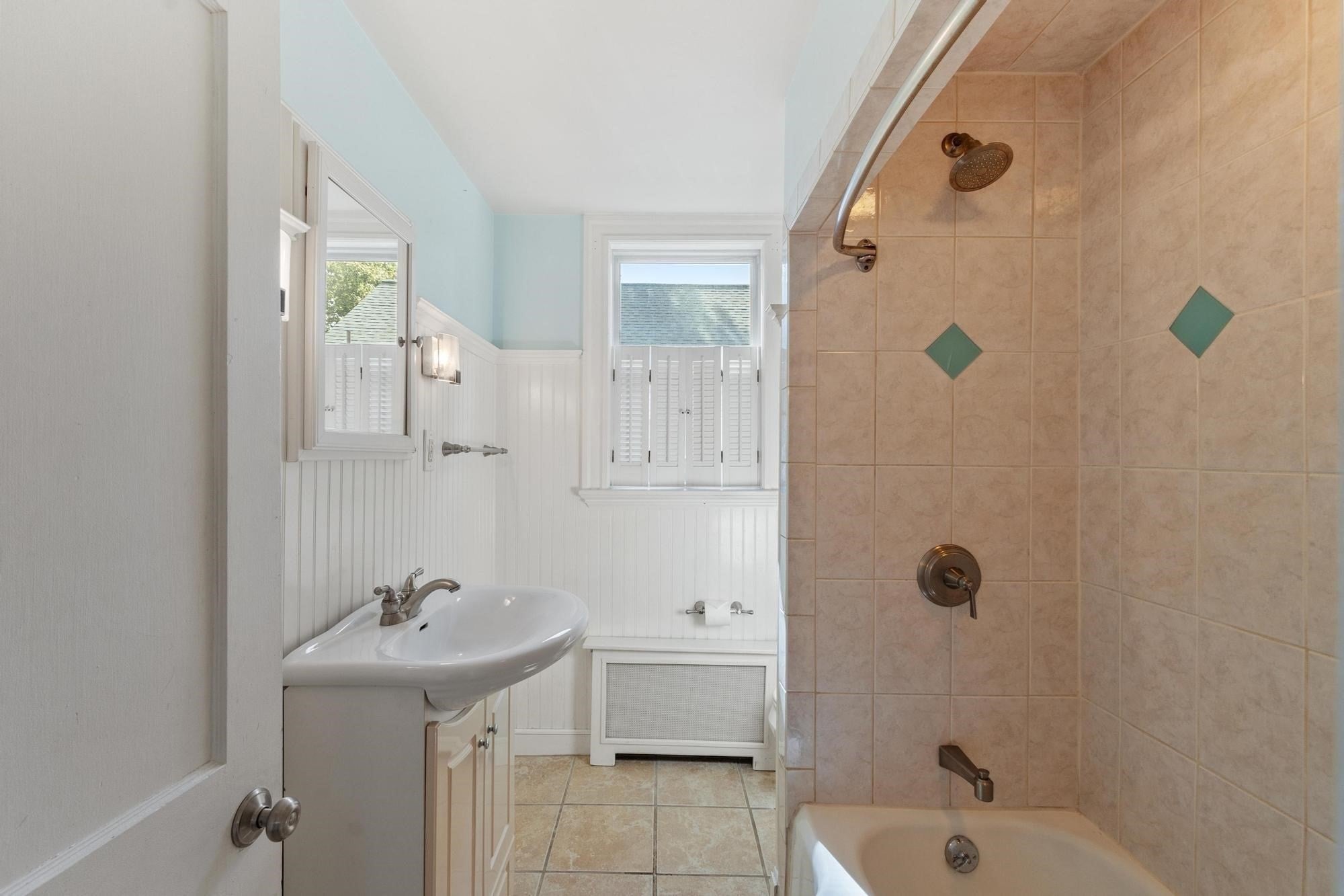11 Magnolia St, Framingham, MA, 11 Magnolia St, Framingham, MA Photo #17