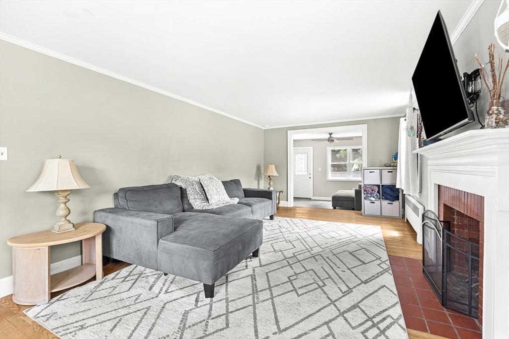 211 Lynn Fells Pkwy