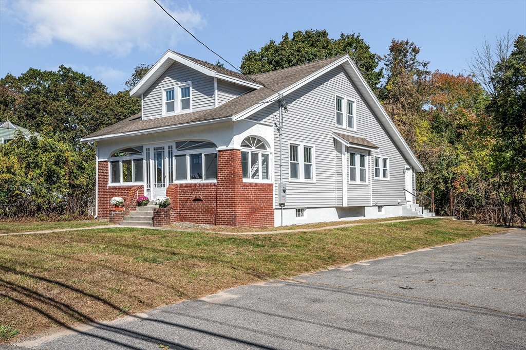 1334 Main St