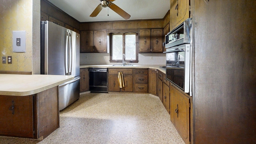 80 Burgess Ave