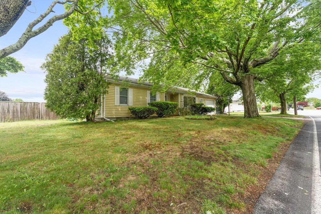531 Regan Rd