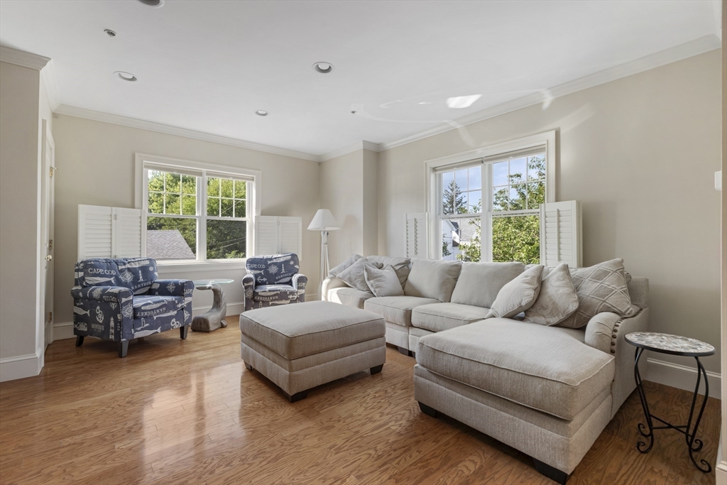 50 Clemence St 50
