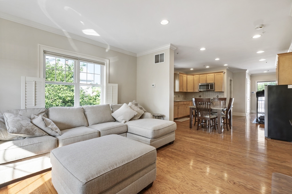 50 Clemence St 50