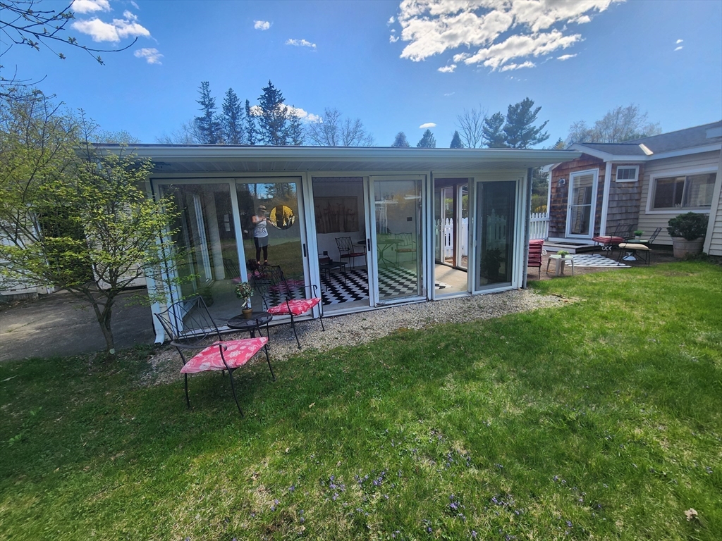 16 E New Lenox Rd