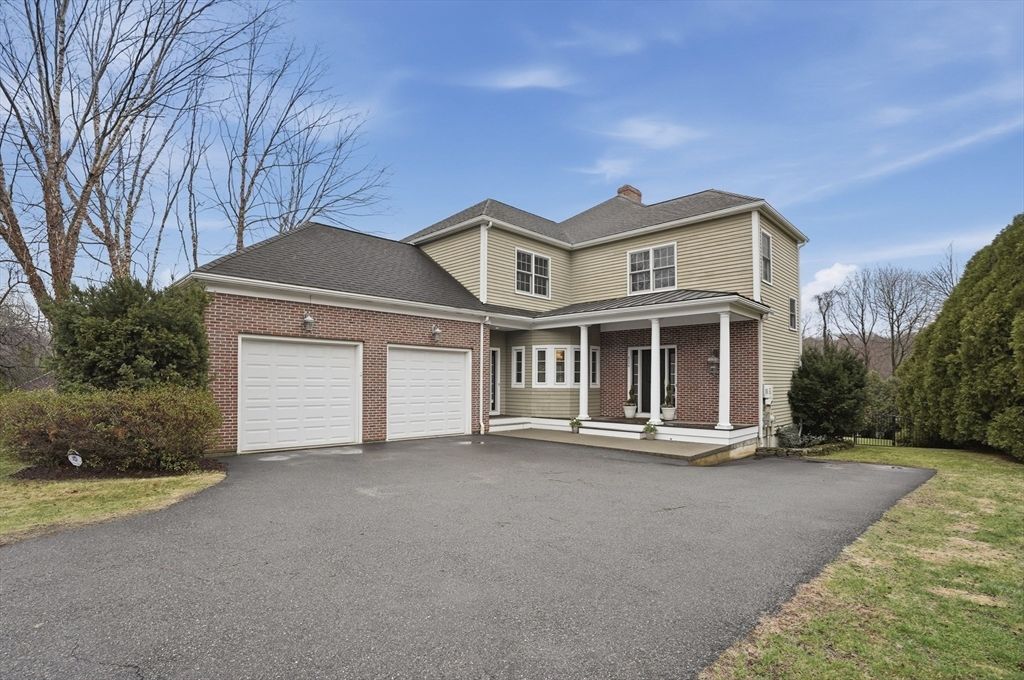 Photo of 531 Salisbury Street, Worcester, MA 01609 (MLS # 73503043)