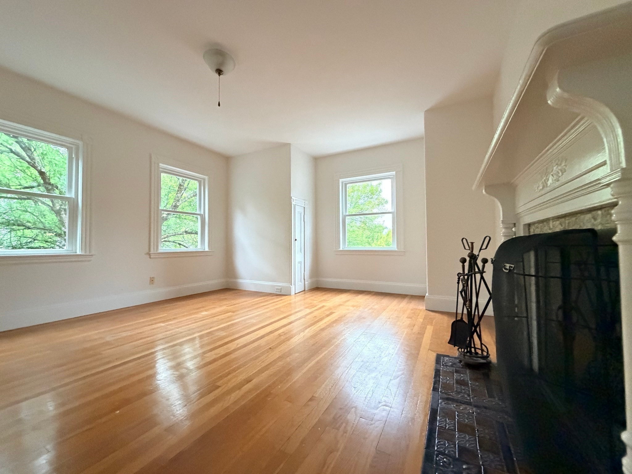 38 Harvard Street #2, Somerville, MA Photo #2