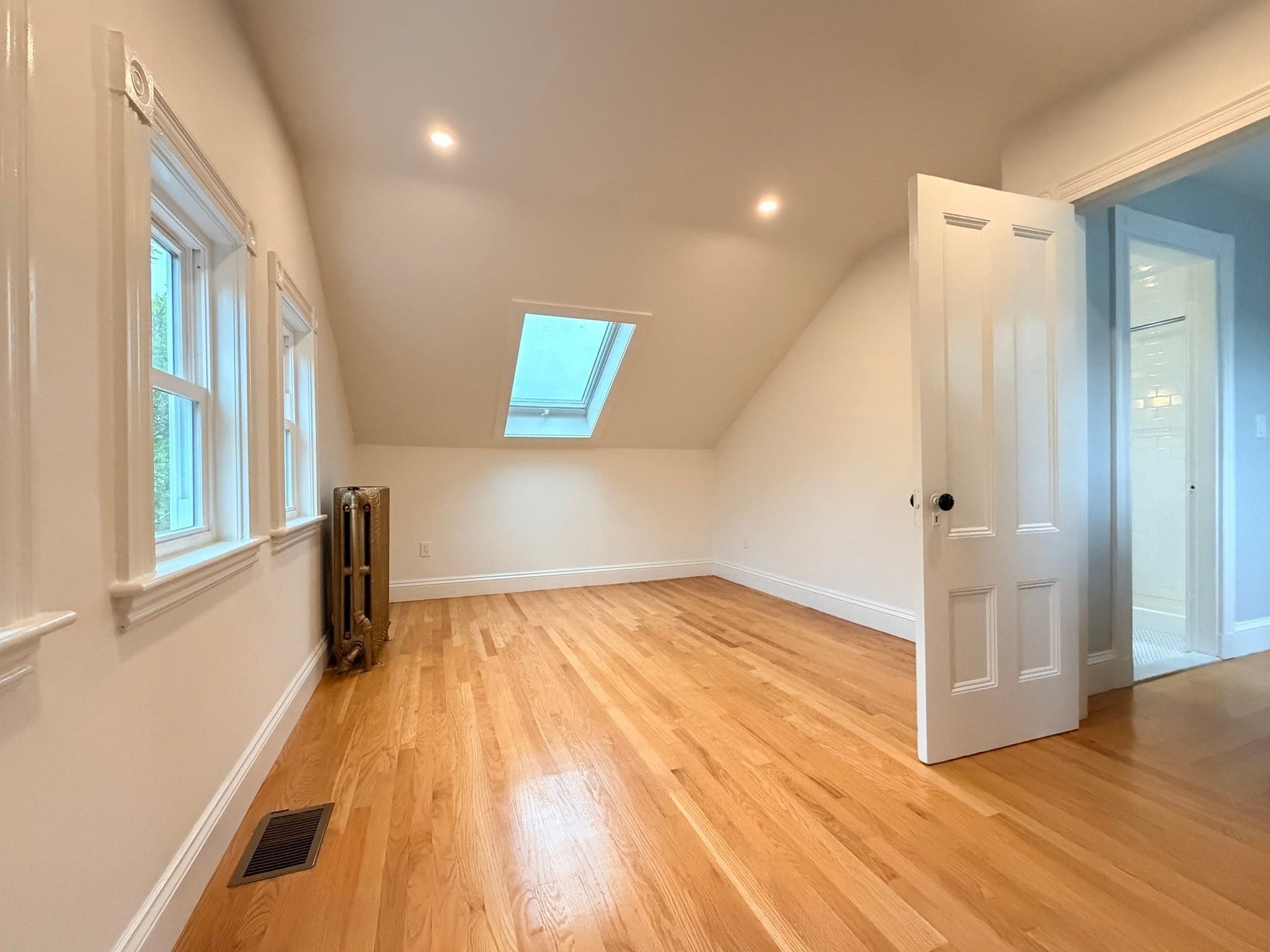 38 Harvard Street #2, Somerville, MA Photo #28
