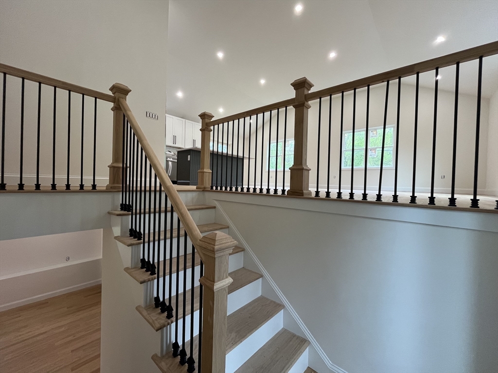 2 W Dudley Rd